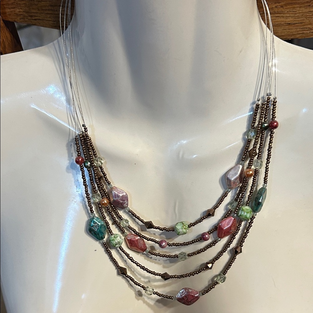 Chic vintage Multicolor Beaded Necklace adjustable closure
